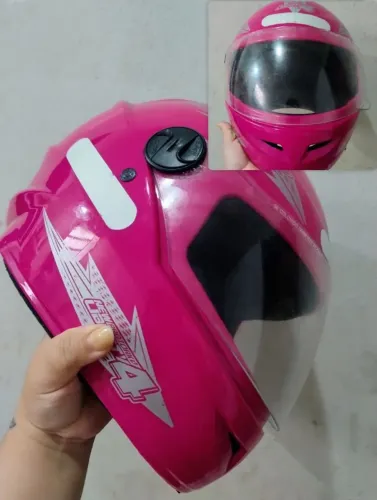 Vendo capacete de moto usado poucas vezes