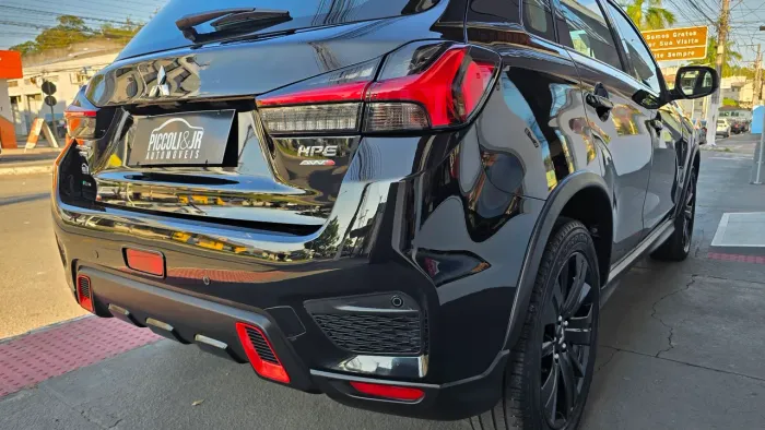 Mitsubishi Outlander SP. HPE Black ED. 2.0 Flex AUT 2022