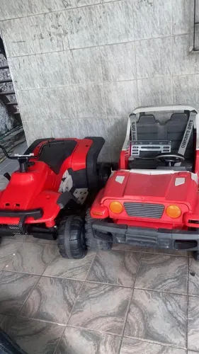Carro elétrico infantil