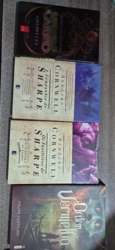Kit 4 livros Bernard Cornwell + Felipe Castilho + Affonso Solano