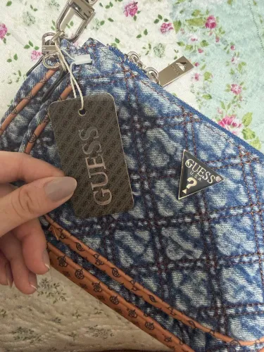 Bolsa Guess NOVA com etiqueta