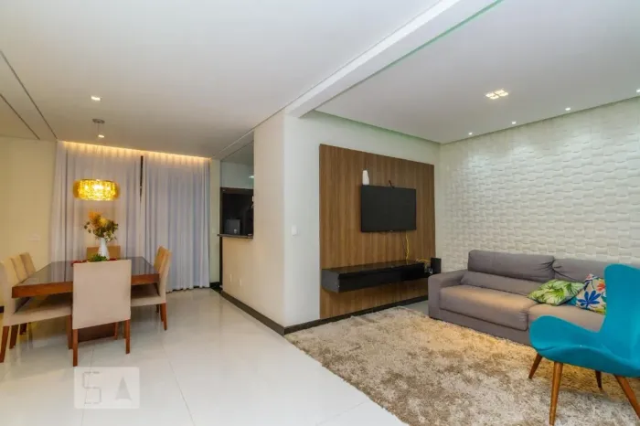 Casa à Venda - Heliópolis, 3 Quartos, 400 m2
