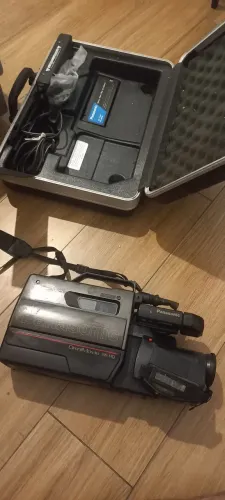Filmadora Câmera VHS Panasonic HQ Afx8 CCO