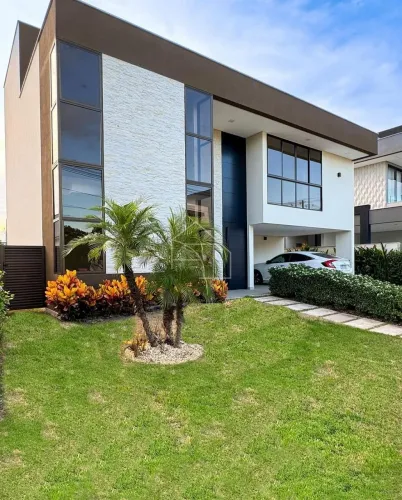 Casa à Venda no Condomínio Alphaville Jacuhy 4 Quartos (3 Suítes)