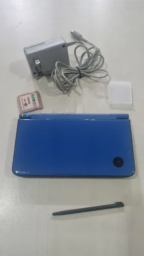Nintendo DSi XL