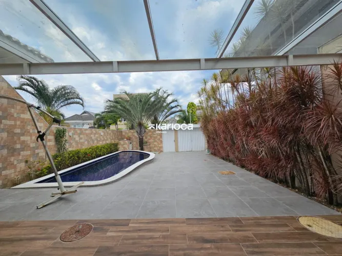 Casa para venda 330m² - RECREIO DOS BANDEIRANTES - 4 suítes - Acabamento refinado