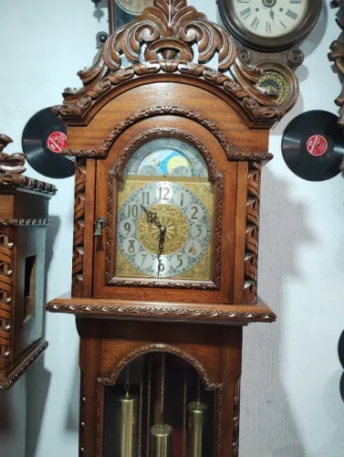 Relógio antigo pedestal Alemão