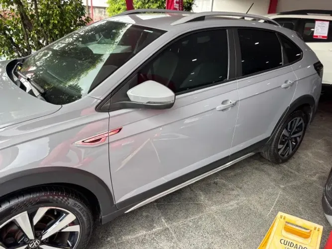 Volkswagen Nivus Highline 1.0 200 TSI Flex AUT 2024