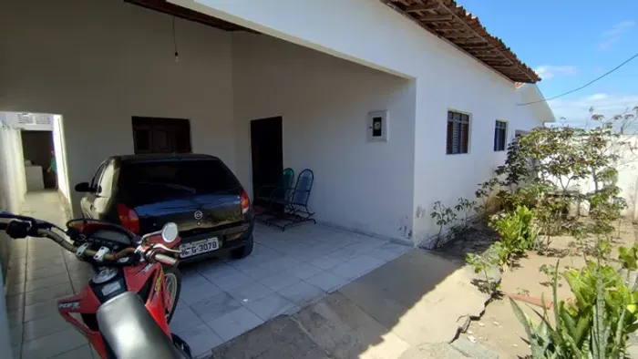 Vendo Casa 4/4 - Castelo Branco - Próximo a Praça