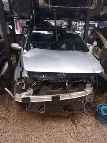 Sucata para retirada de peças Renault Megane grand tour 