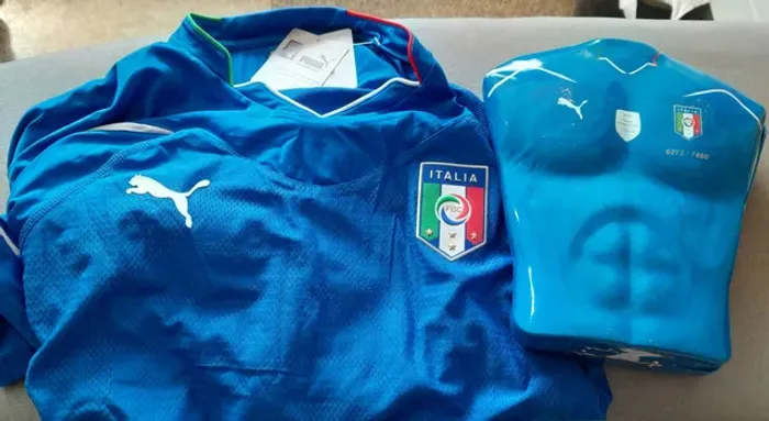 CAMISA SELECAO ITALIA PUMA COPA 2010 AFRICA DO SUL DE JOGO NOVA COM CAIXA FRETE GRATIS