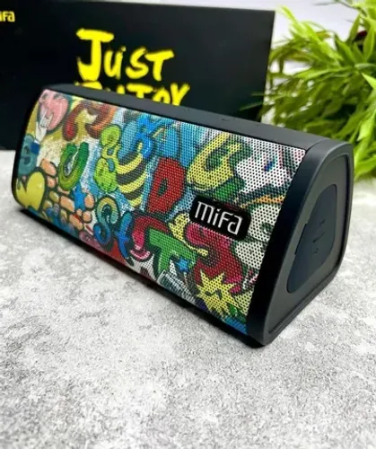 Caixa De Som Mifa A10 Bluetooth, 10w, Stéreo, Grafitti Cor Black Com Grafitti