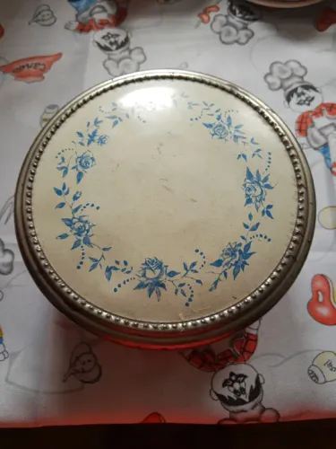 Black Friday - Pote de Biscoito de Metal vintage com flores