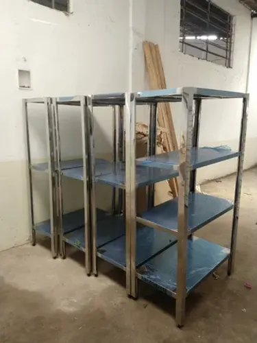 Estantes em aço inox (novo Sob encomenda)
