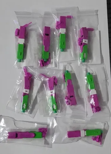 CONECTORES PARA FIBRA ÓPTICA 