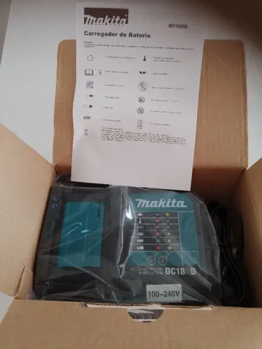 Makita carregador de bateria DC18SD Novo 