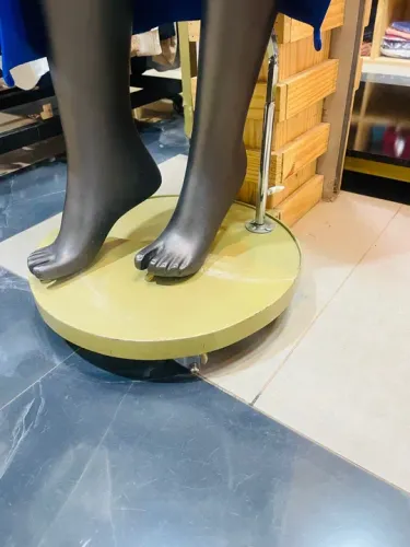Maniquim de fibra 200,00 cada sao 3 unidades ..