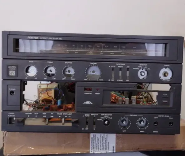 Para peças: Polyvox 950 M Polysistem - Leia a descrição atentamente