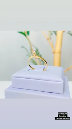 Anel Solitário com Zirconia