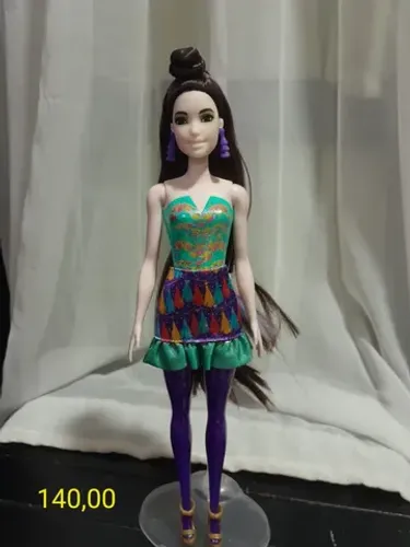 Barbie Color Reveal