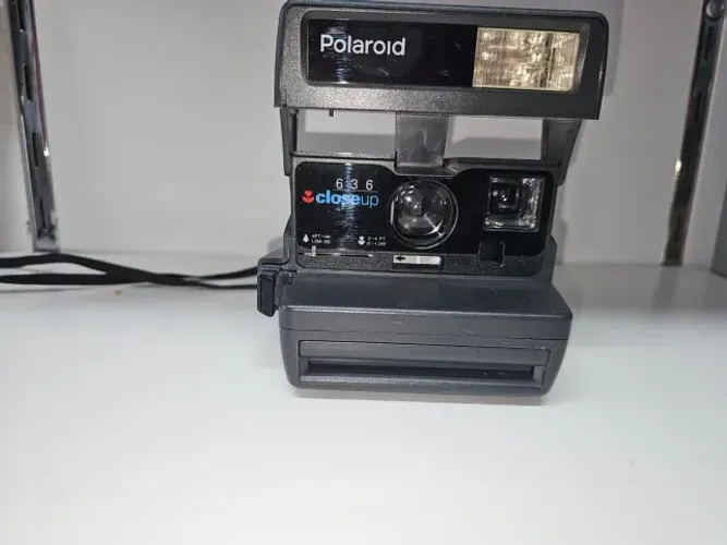 Camera Polaroide 636 close up