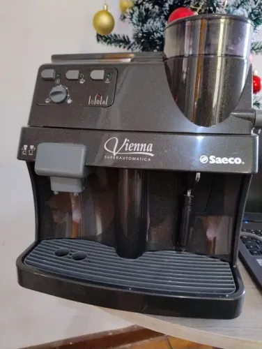 Máquina de Café Saeco Vienna Superautomática