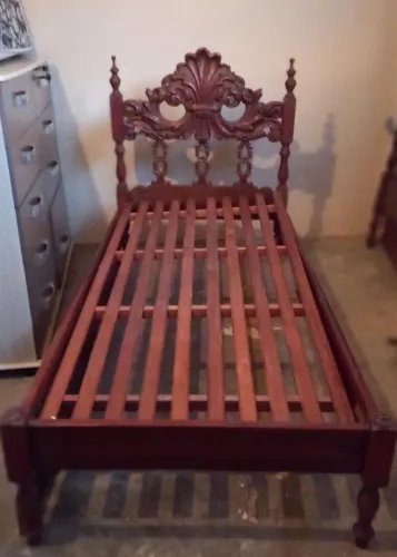 Cama De Madeira Cerejeira 