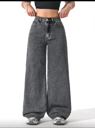 Calça Jeans Denim Lavado Cinza Cintura Alta Perna Larga Modelo Mom Fit - Tamanho M