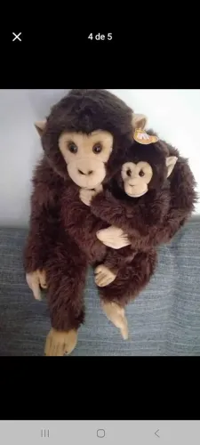 Macaco de Pelúcia com Bebê 80 cm