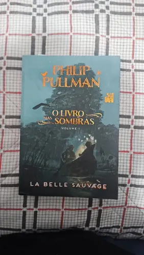 Livro o livro das sombras 