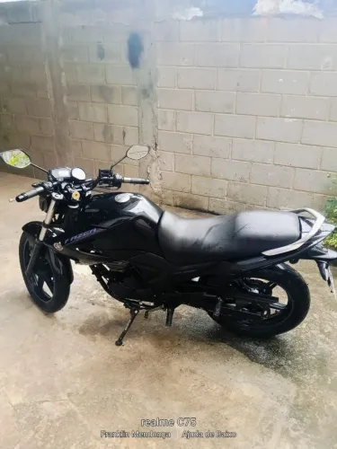 Fazer 250 impecável
