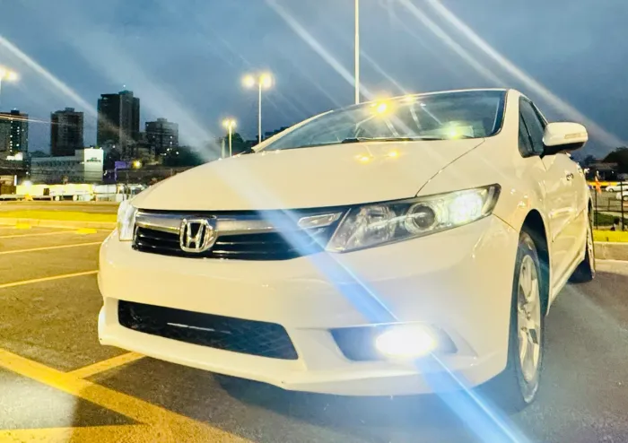 Honda Civic Sedan EXS 1.8/1.8 Flex 16V Aut. 4P 2013