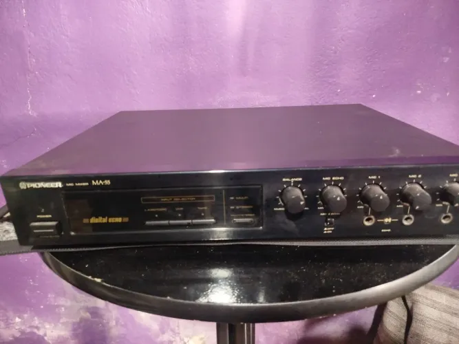 Mixer Amplificador Pioneer MA-55 com Digital Echo