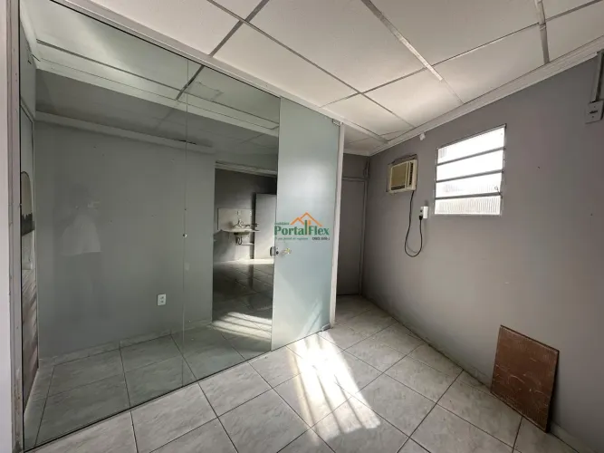 Sala à locação em Parque Residencial Laranjeiras - Serra/ES
