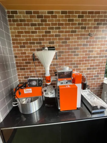 Modeladora De Salgados e Doces 