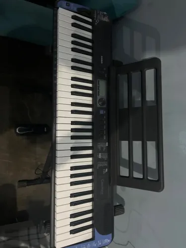 Teclado Casio - Casiotone CT-S300