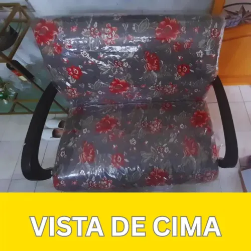 Sofá Elegant Com Braço de Madeira e Assento Duplo - 5 Meses de Uso