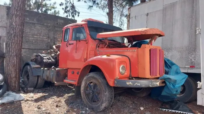 SCANIA L 111 - 1975 - JACARÉ 