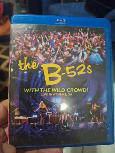 The B-52s - With The Wild Crowd! (Blu-ray)