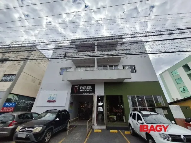 Oportunidade! Loja em Barreiros - São José