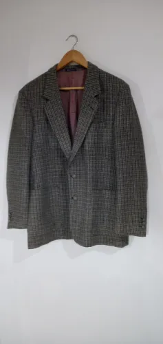 Blazer Masculino Clássico ( marca: Camelo) original. Tam. 48. Usado.