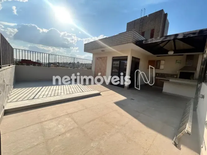 Cobertura à Venda em Carlos Prates  186m²; | 4 Quartos | Vista Linda e Localização Estraté