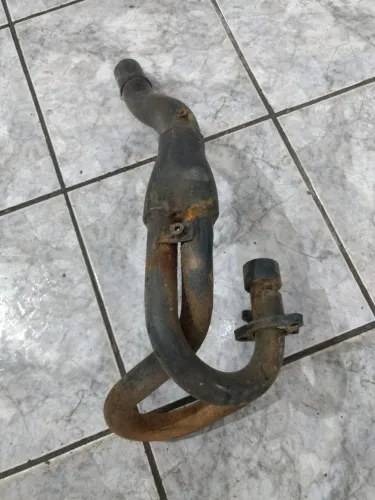 Curva de escapamento XL 350 R etc..