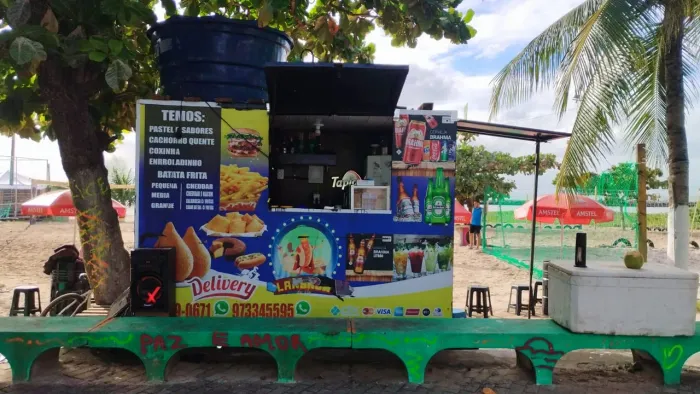 Vende-se Trailler 3x2 na orla do Janga Praia!! 32.000 Reias