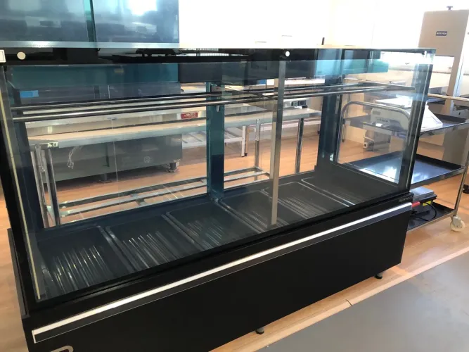 Expositor açougue 2m