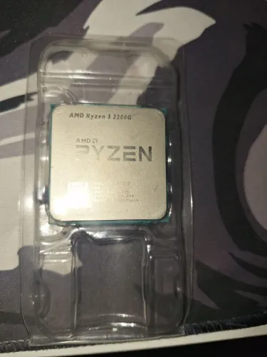 AMD Ryzen 3 2200g 