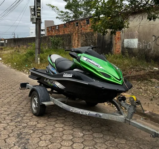 Vendo jetski Kawasaki 300 ultra