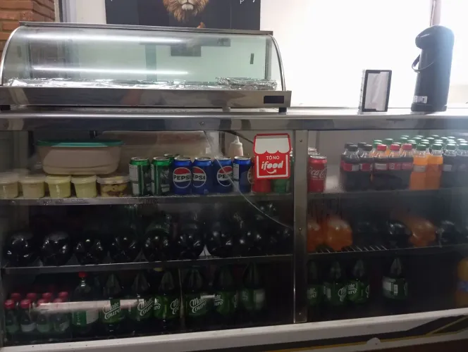 Balcão Freezer e estufa 