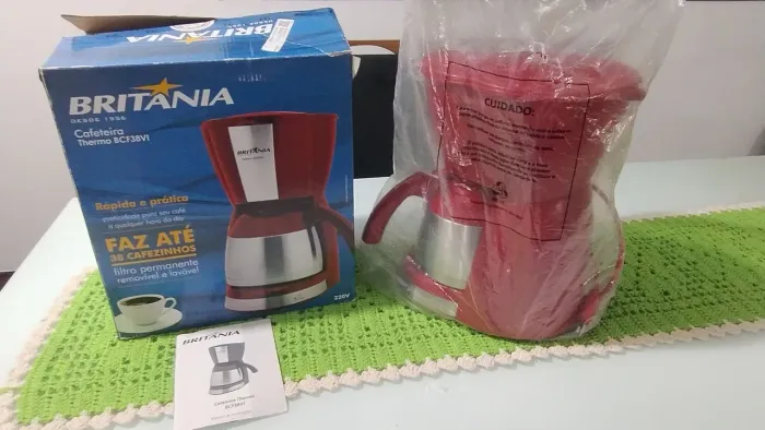 Cafeteira Britânia nova