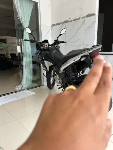 Vendo XRE 300 2015 impecavel
